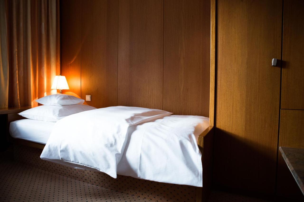 Gaestehaus Sophienstrasse Stuttgart Kültér fotó